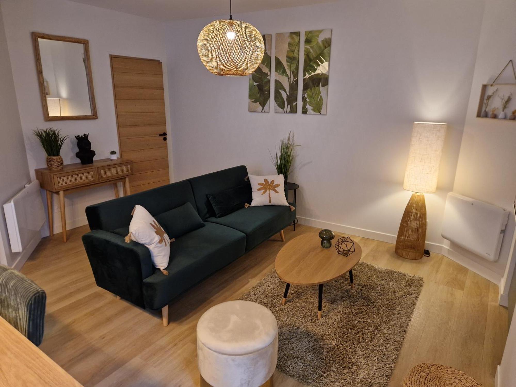 Elegance Showroom - En Hyper Centre Bourges